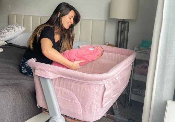 How Long Should Your Baby Sleep in a Bassinet?